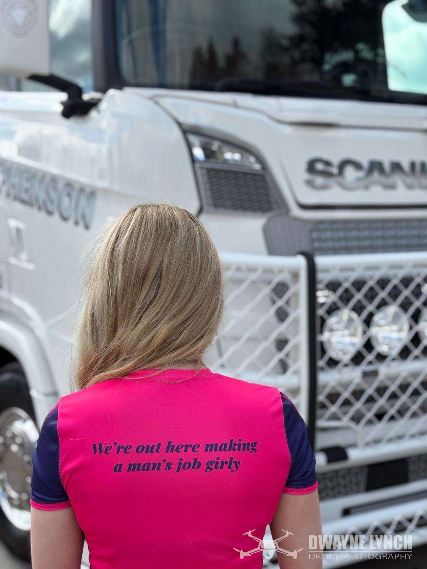 We're out here making a mans job girly!